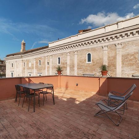 Apartment With Terrace In Via Del Pellegrino - Fromhometo罗马 外观 照片