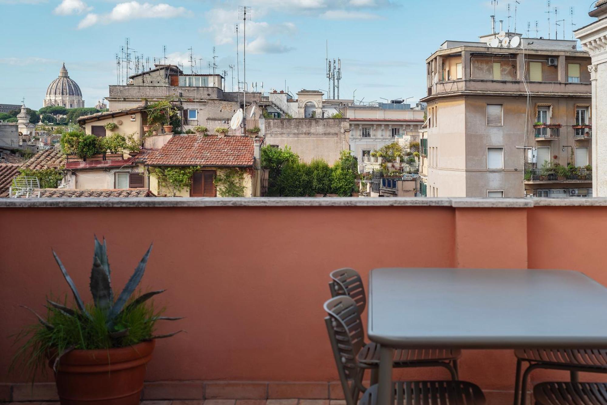 Apartment With Terrace In Via Del Pellegrino - Fromhometo罗马 外观 照片